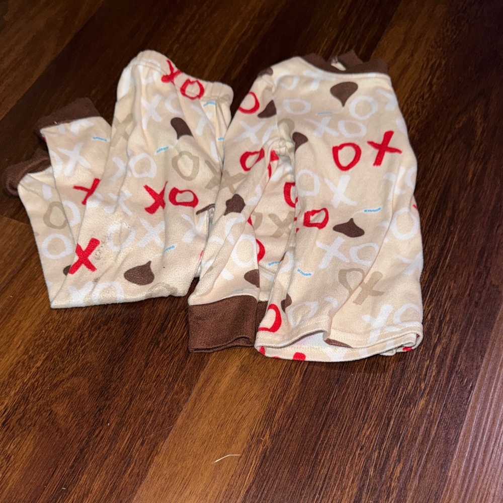 Cozy Kids Pajamas with XO Pattern